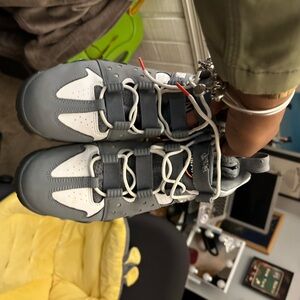 Charles Barkley size 9 decent never worn